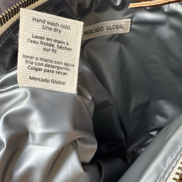 Mercado Global Rosa Tote & Cristina Cosmetic Pouch in Raspberry Paleta - Picture 13 of 16